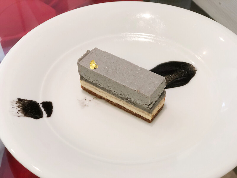 Koshi Café 內湖質感咖啡廳 最好吃的甜點咖啡廳  好喝的開心果拿鐵 – Maji食尚旅圖
