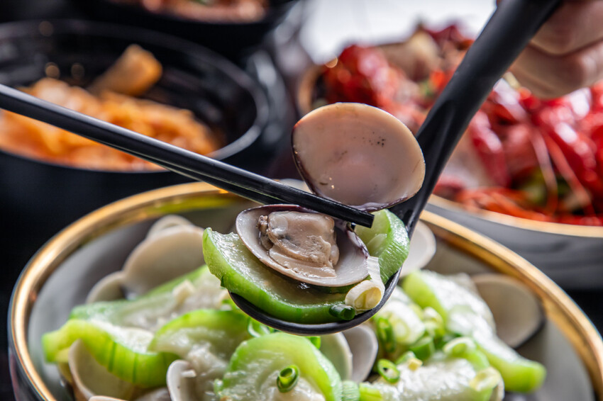 桃園市桃園區魚見你水煮魚中正店｜麻辣鮮香肉質鮮嫩！鄉民私藏不說超大尾麻辣水煮烤魚