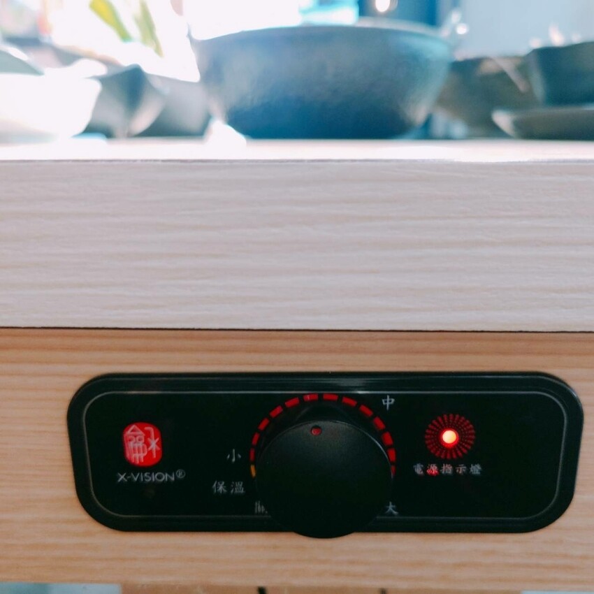 新北市中和區吃火鍋還能看水母！海牧水產鍋物四號公園店探險。