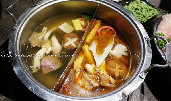 聚北海道昆布鍋(高雄夢時代店):一起來相聚~ 2 ..聚北海道昆布鍋--高雄夢時代店 / 愛評體驗團 聚北海道昆布鍋(高雄夢時代店):一起來相聚~ 2 ..聚北海道昆布鍋--高雄夢時代店 / 愛評體驗團