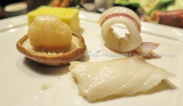 聚北海道昆布鍋(高雄夢時代店):一起來相聚~ 2 ..聚北海道昆布鍋--高雄夢時代店 / 愛評體驗團 聚北海道昆布鍋(高雄夢時代店):一起來相聚~ 2 ..聚北海道昆布鍋--高雄夢時代店 / 愛評體驗團