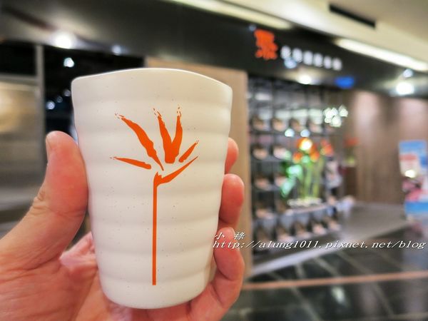 聚北海道昆布鍋(高雄夢時代店):一起來相聚~ 2 ..聚北海道昆布鍋--高雄夢時代店 / 愛評體驗團 聚北海道昆布鍋(高雄夢時代店):一起來相聚~ 2 ..聚北海道昆布鍋--高雄夢時代店 / 愛評體驗團