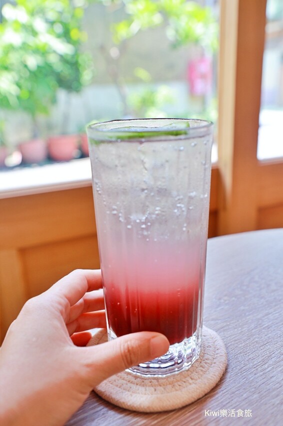 彰化縣彰化市彰化咖啡推薦Mor coffee｜彰化市隱藏版韓系咖啡館，下午茶甜點輕食都很適合！