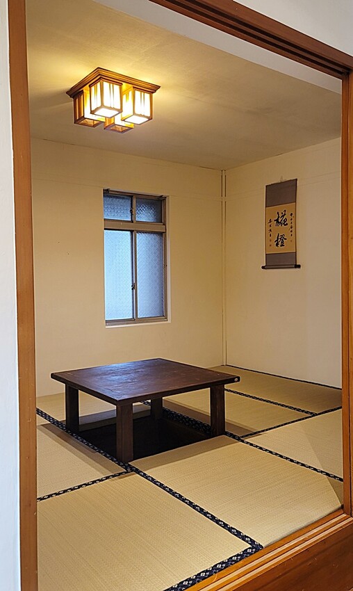 台中市南區新開幕!隱藏在民宅社區內的麵包店,一週只營業四天,鹽之花奶油捲、剝皮辣椒捲、經典可頌都不容錯過!!