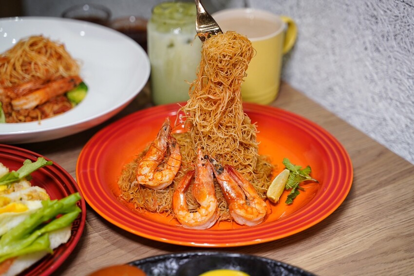 新店報報!新竹人氣早午餐店「植美家」插旗苗栗頭份啦!餐點選擇非常多元,用料又實在,內用提供免費Wifi,還是間不限時咖啡廳!開幕期間,咖啡、拿鐵買一送一!