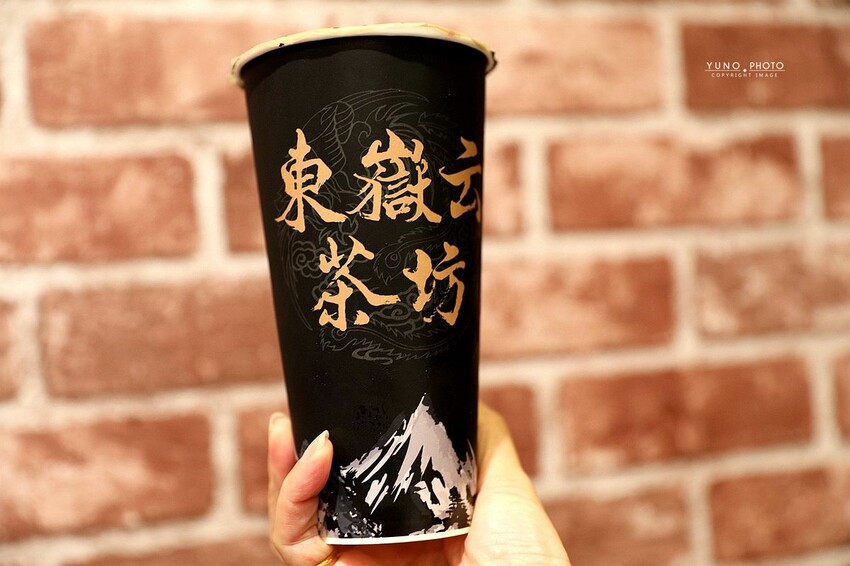 台南市永康區遵循古法用甕熬煮！古代地獄風格飲品 激推當天現煮菊花茶 清涼又退火｜東嶽云茶坊(台南永康飲品推薦)