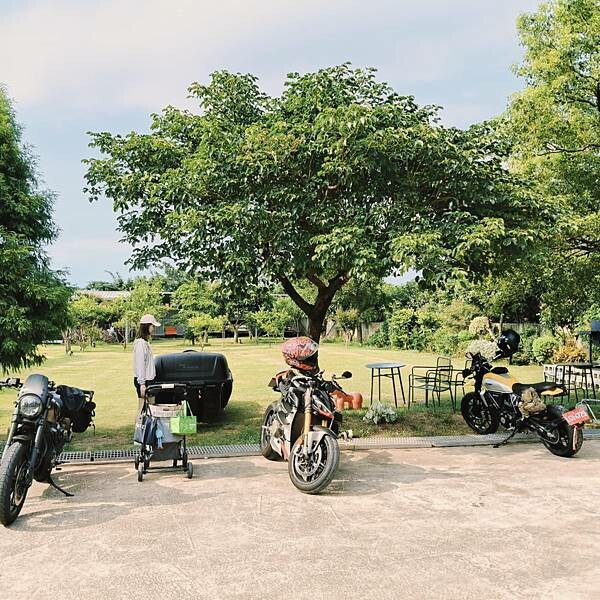 桃園觀音全村的希望麵包~手工烘培廚房~披薩~飲品~挑高的空間