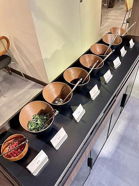 台北市大安區[大安區美食] Bulimia 路易奇手切溫體牛火鍋 蔬菜湯底自然鮮甜！#大安區國父紀念館美食 @蛋寶趴趴go