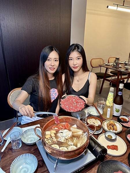 台北市大安區[大安區美食] Bulimia 路易奇手切溫體牛火鍋 蔬菜湯底自然鮮甜！#大安區國父紀念館美食 @蛋寶趴趴go