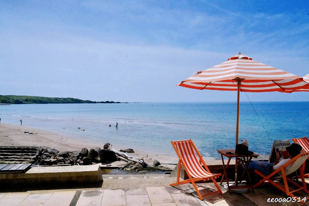 新北一日遊提案｜GRAY CAFE 咖灰喝咖啡+白沙灣看海玩