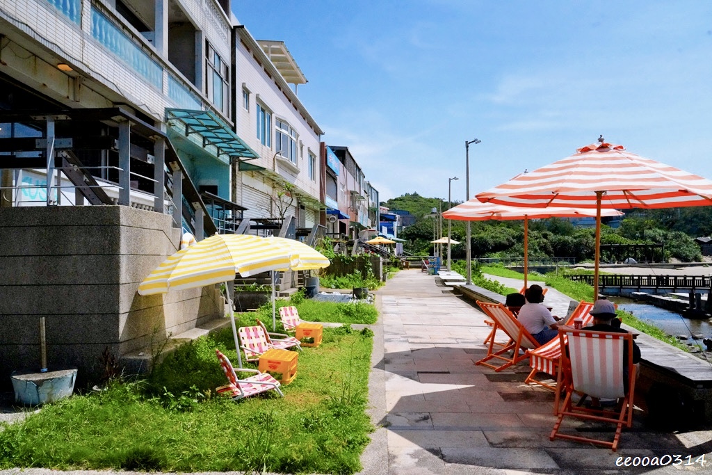 新北一日遊提案｜GRAY CAFE 咖灰喝咖啡+白沙灣看海玩