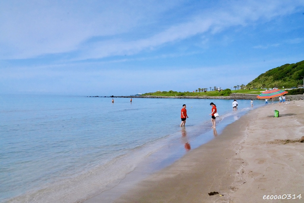 新北一日遊提案｜GRAY CAFE 咖灰喝咖啡+白沙灣看海玩