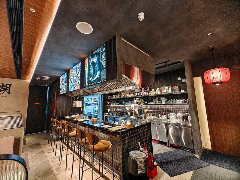 信義區A5和牛漢堡排！焱の挽肉微風信義店，平日午間三小時饕客必吃。