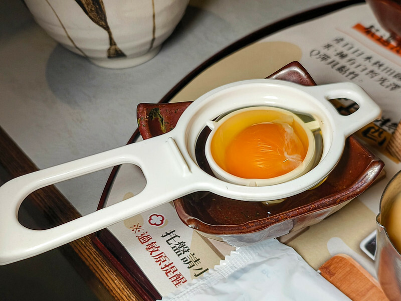 信義區A5和牛漢堡排！焱の挽肉微風信義店，平日午間三小時饕客必吃。