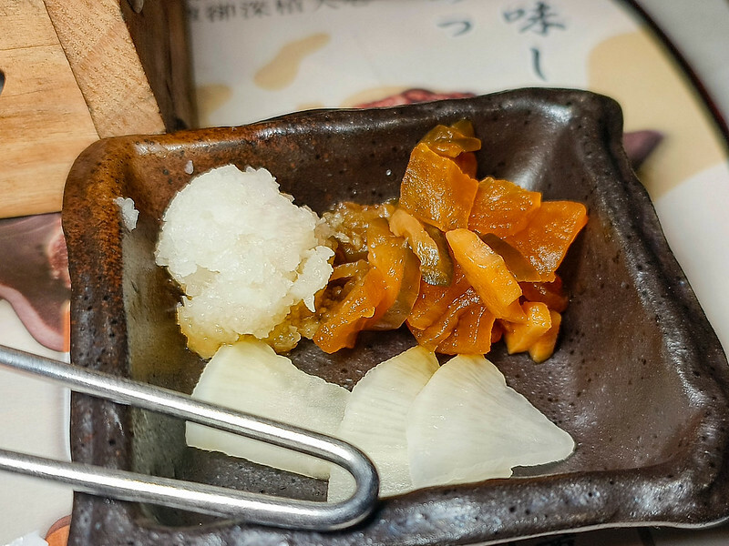 信義區A5和牛漢堡排！焱の挽肉微風信義店，平日午間三小時饕客必吃。