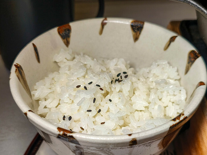 信義區A5和牛漢堡排！焱の挽肉微風信義店，平日午間三小時饕客必吃。