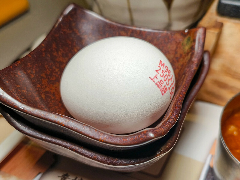 信義區A5和牛漢堡排！焱の挽肉微風信義店，平日午間三小時饕客必吃。