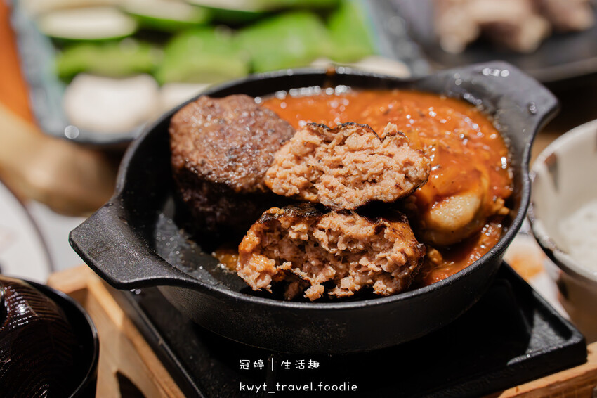 台北漢堡排推薦_焱の挽肉台北微風信義店，三種漢堡排，三小時限