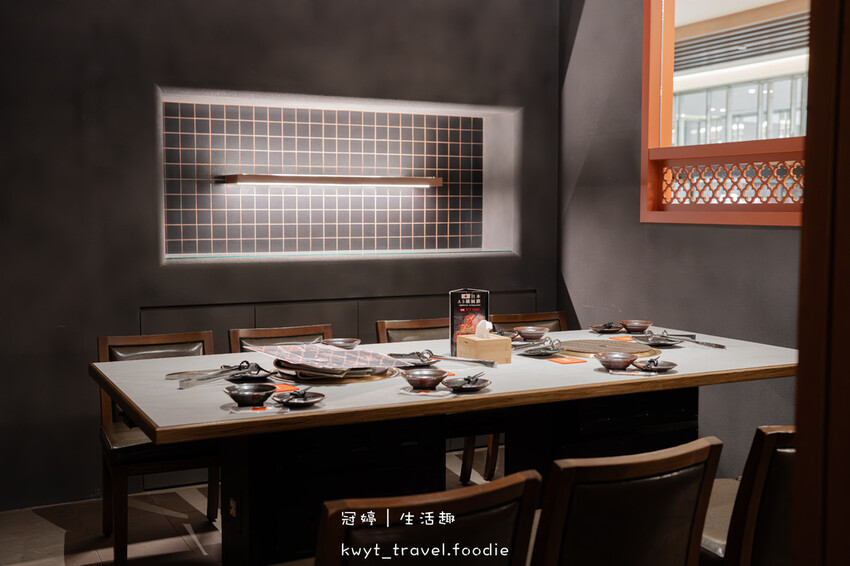 台北漢堡排推薦_焱の挽肉台北微風信義店，三種漢堡排，三小時限