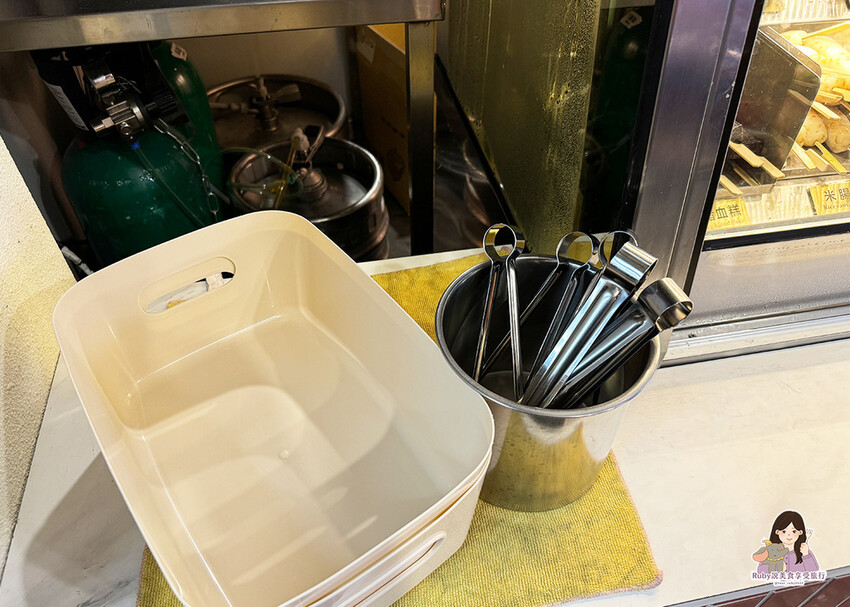 【新莊宵夜推薦】柒息地串燒居酒屋- 新莊中華附菜單，泡菜無限