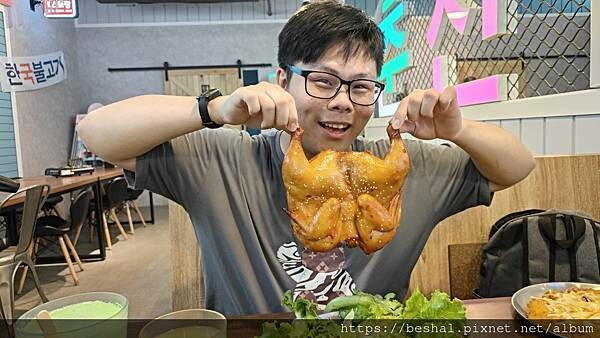 宜蘭壯圍超人氣韓式料理 朋月栻古亭穀倉韓雞一號倉尺洞 超浮誇