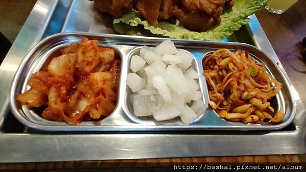 宜蘭壯圍超人氣韓式料理 朋月栻古亭穀倉韓雞一號倉尺洞 超浮誇