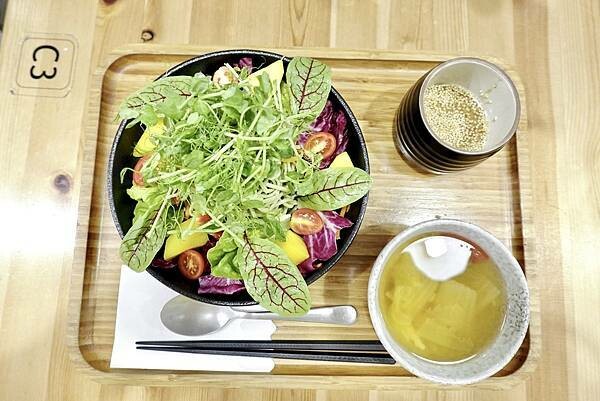 DSC01925.jpg 原粹蔬食作