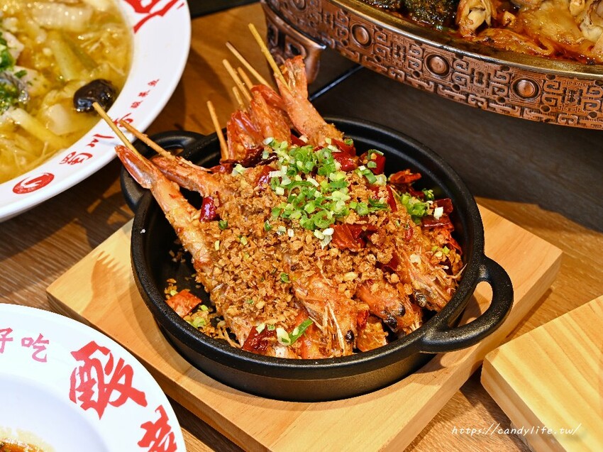 台中市北區蜀川香酸菜魚｜米塔集團旗下「蜀川香酸菜魚」進軍台中！台中首間店就在中友百貨