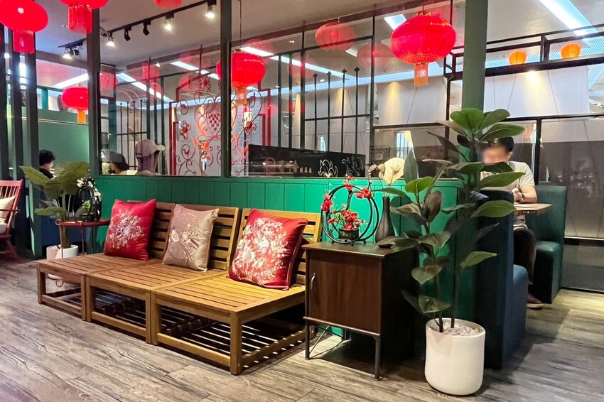 台中市北區台中酸菜魚新店再一發！各式功夫川菜端上桌，竟然還有臭豆腐尬皮蛋！即日起至7/31，指定餐點買一送二！