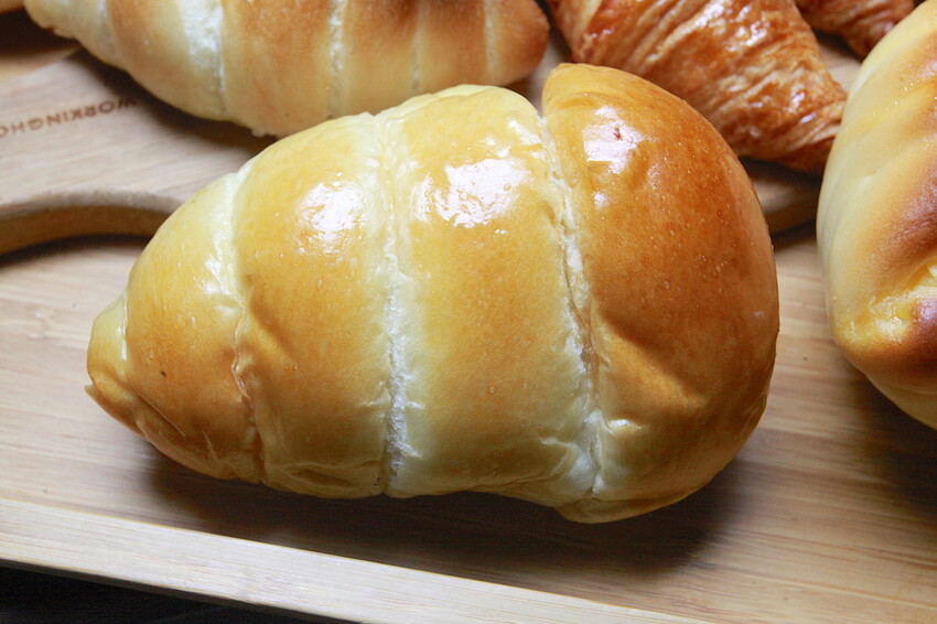 高雄市前鎮區吃。高雄美食|前鎮區。「以和麵包專門店」新店報報!!!!日式氛圍偏平價麵包店,專賣台式、歐式及日式麵包等