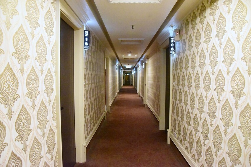 新北板橋住宿推薦｜金色年代旅店 鄰近台北車站交通便利 住宿優