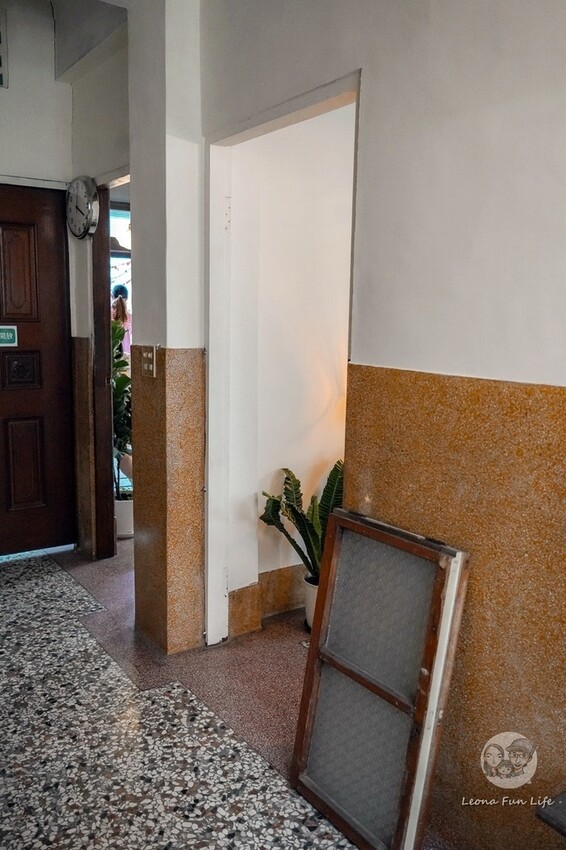 台中市東區台中新店報!市定古蹟媽祖廟旁的可愛老宅冰店，彈珠汽水口味冰涼又好吃!|台中東區|旱溪樂成宮