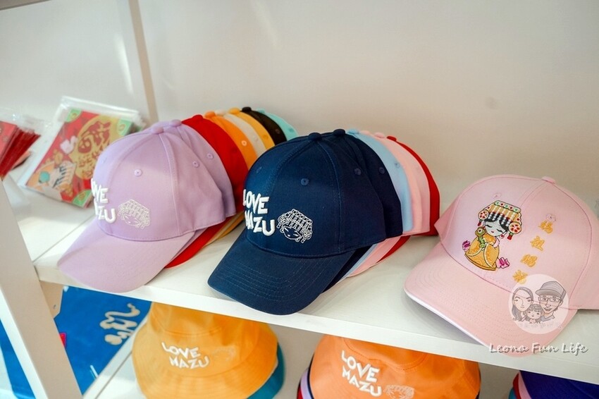 台中市東區台中新店報!市定古蹟媽祖廟旁的可愛老宅冰店，彈珠汽水口味冰涼又好吃!|台中東區|旱溪樂成宮