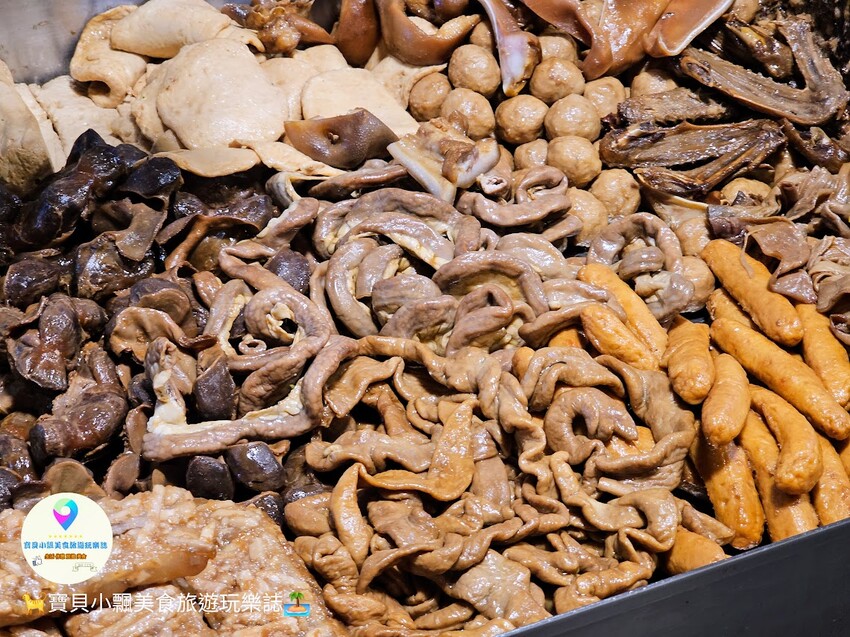 台中市西屯區[食]台中 逢甲夜市 將軍滷味 經典冷滷味 搭上爽口酸菜 食指大動 正餐、宵夜好選擇