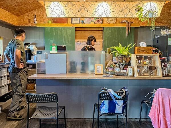 台東縣太麻里鄉台東美食 – 撒花咖啡 x 在地小農與原住民食材的美味結合