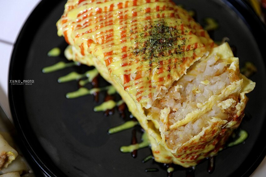 台中市大里區品嚐輕奢的台韓混搭風早午餐!激推搖搖便當、韓式拳頭飯糰、秘制薯餅大廈 樣樣美味|來點什麼(台中大里區早