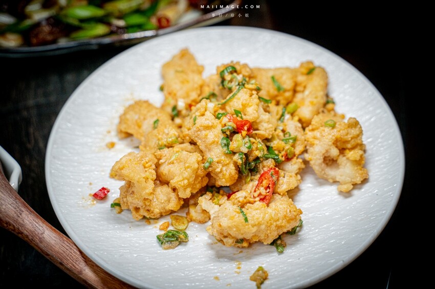 台北市大安區【台北美食】粥起 粥底火鍋.熱炒~今年冬天不能不知道的粥底火鍋。當月壽星來用餐就送18顆大文蛤,捷運大