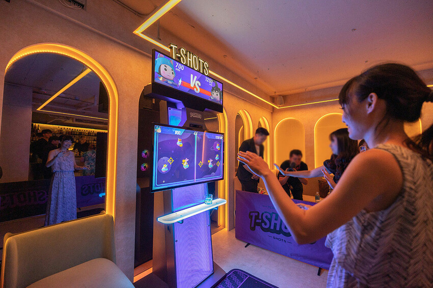 龍九Kowloon-AI酒吧T-SHOTS遊戲機-水煙-調酒-bar-Dj-KTV-大安區酒吧