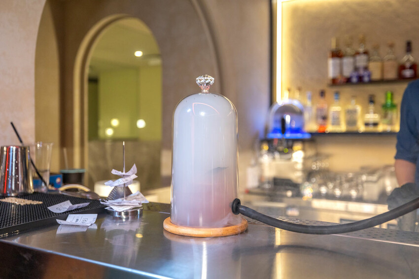 龍九Kowloon-AI酒吧T-SHOTS遊戲機-水煙-調酒-bar-Dj-KTV-大安區酒吧