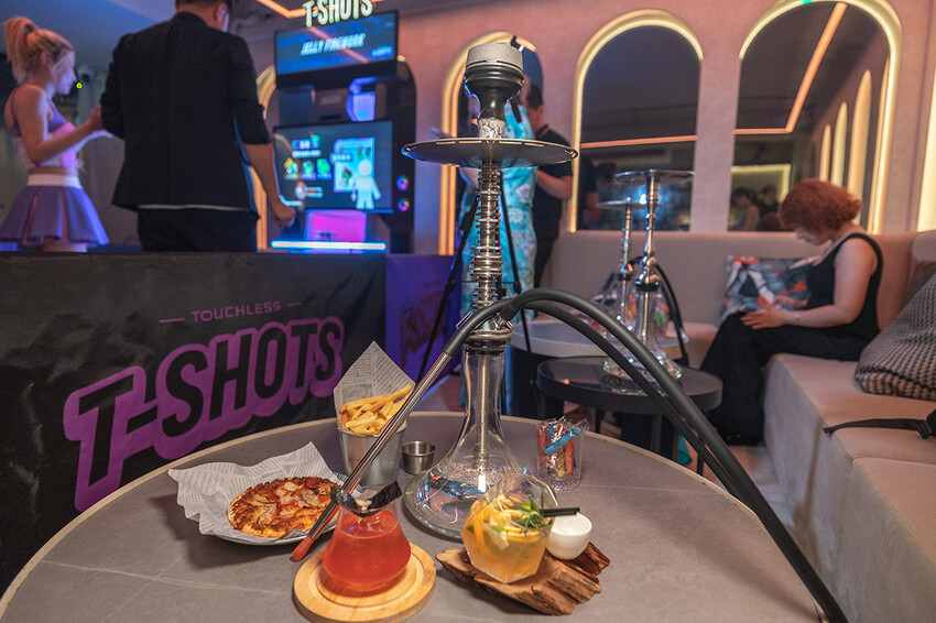 龍九Kowloon-AI酒吧T-SHOTS遊戲機-水煙-調酒-bar-Dj-KTV-大安區酒吧