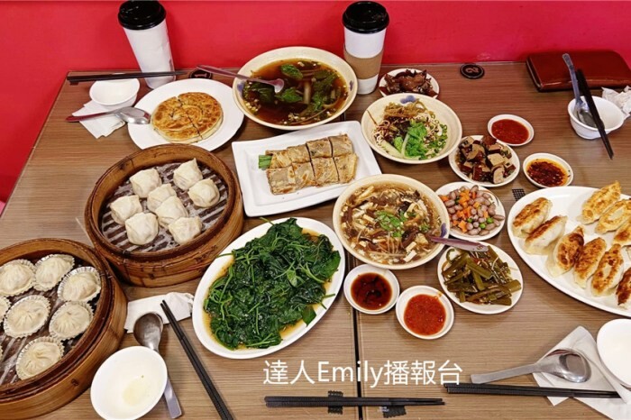 台中市北區台中古早味阿嬤手工脆皮肉圓,筒仔米糕,都是銅板價的必嘗小吃