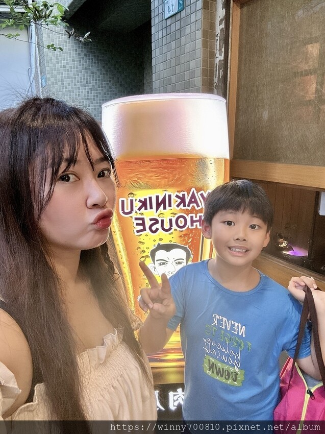 新北市蘆洲區新北/蘆洲燒肉好選擇！在地23年歷史【燒肉屋(蘆洲店)】雙人套餐$1980超高CP值！大推手工和牛漢堡排、豬五花