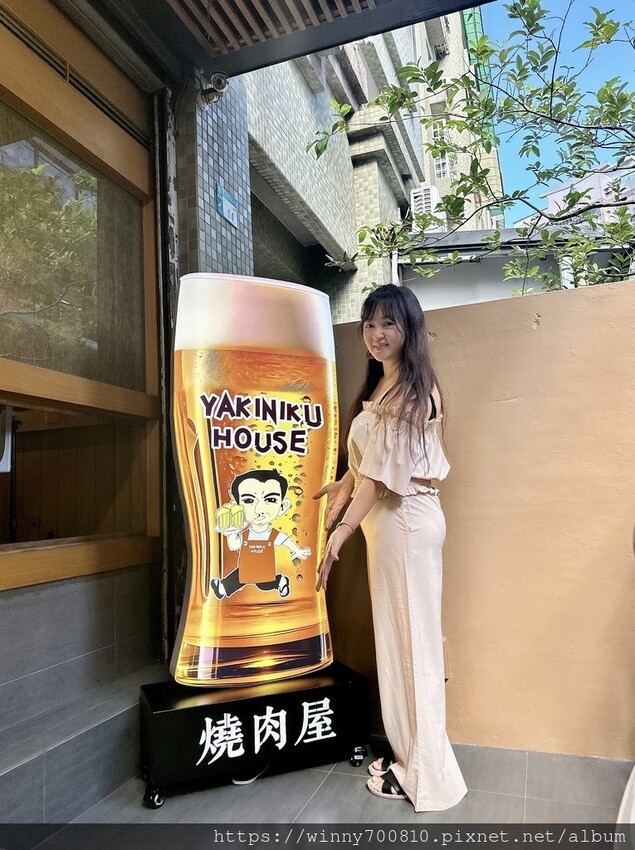 新北市蘆洲區新北/蘆洲燒肉好選擇！在地23年歷史【燒肉屋(蘆洲店)】雙人套餐$1980超高CP值！大推手工和牛漢堡排、豬五花