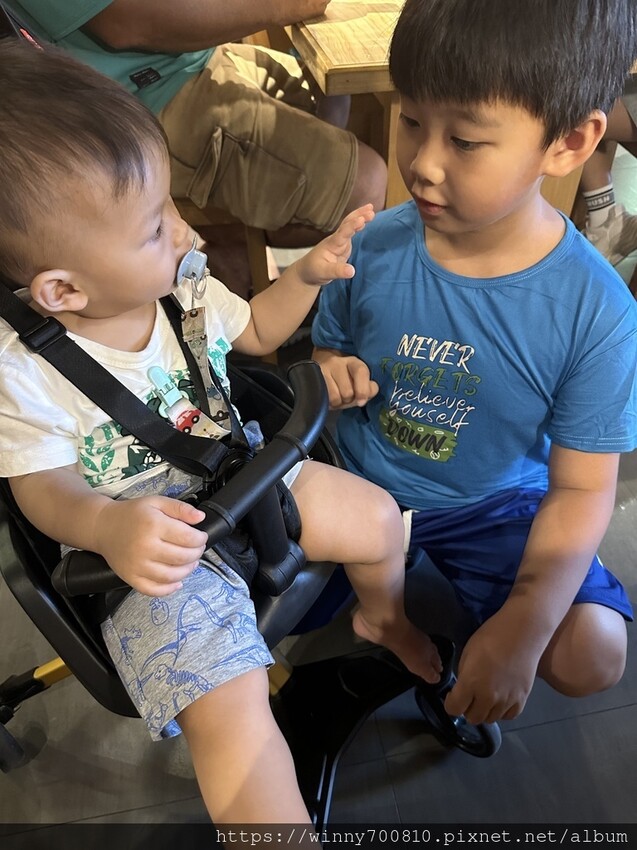 新北市蘆洲區新北/蘆洲燒肉好選擇！在地23年歷史【燒肉屋(蘆洲店)】雙人套餐$1980超高CP值！大推手工和牛漢堡排、豬五花