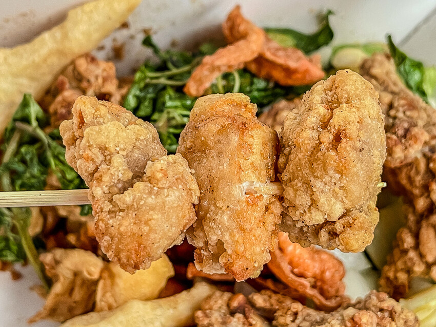 高雄市小港區小港美食 – 台灣第一家鹹酥雞 x 藝人張文綺老家開的店