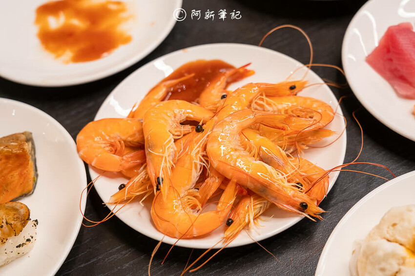 台中市北屯區新天地樂食百匯 | 台中新天地吃到飽夏日新餐!假日限定美食大更新~