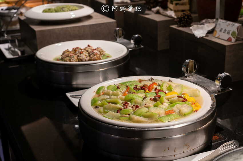 台中市北屯區新天地樂食百匯 | 台中新天地吃到飽夏日新餐!假日限定美食大更新~