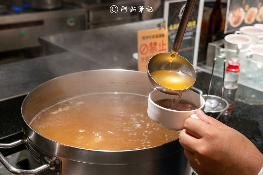 台中市北屯區新天地樂食百匯 | 台中新天地吃到飽夏日新餐!假日限定美食大更新~
