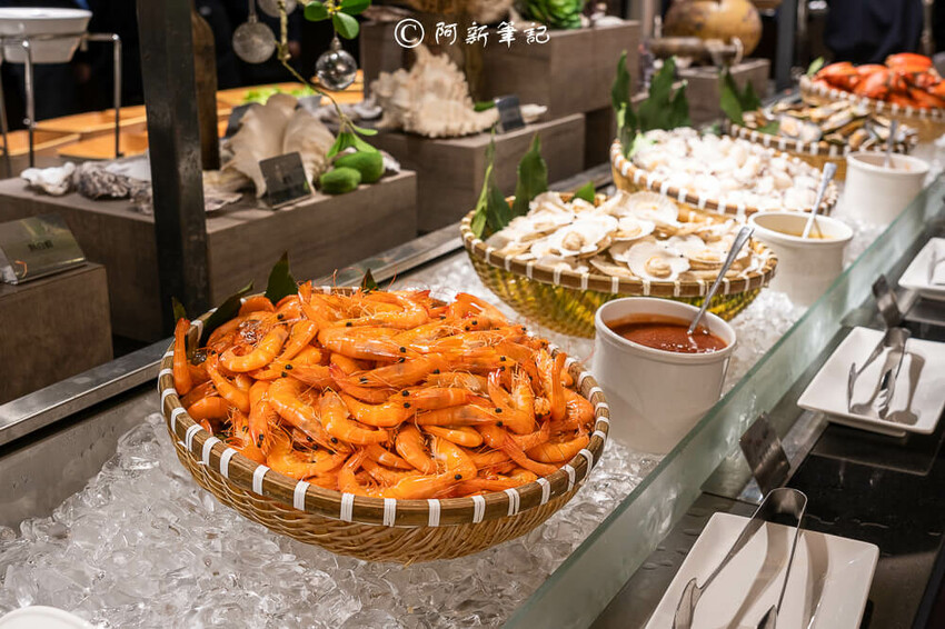 台中市北屯區新天地樂食百匯 | 台中新天地吃到飽夏日新餐!假日限定美食大更新~