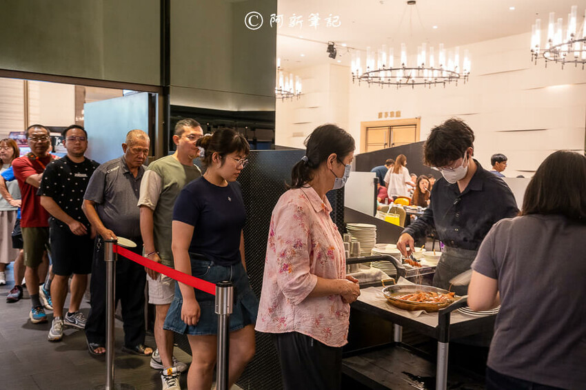 台中市北屯區新天地樂食百匯 | 台中新天地吃到飽夏日新餐!假日限定美食大更新~